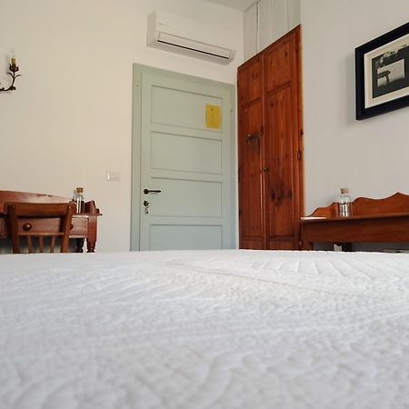 Locanda Li Manni Aggius Exteriör bild